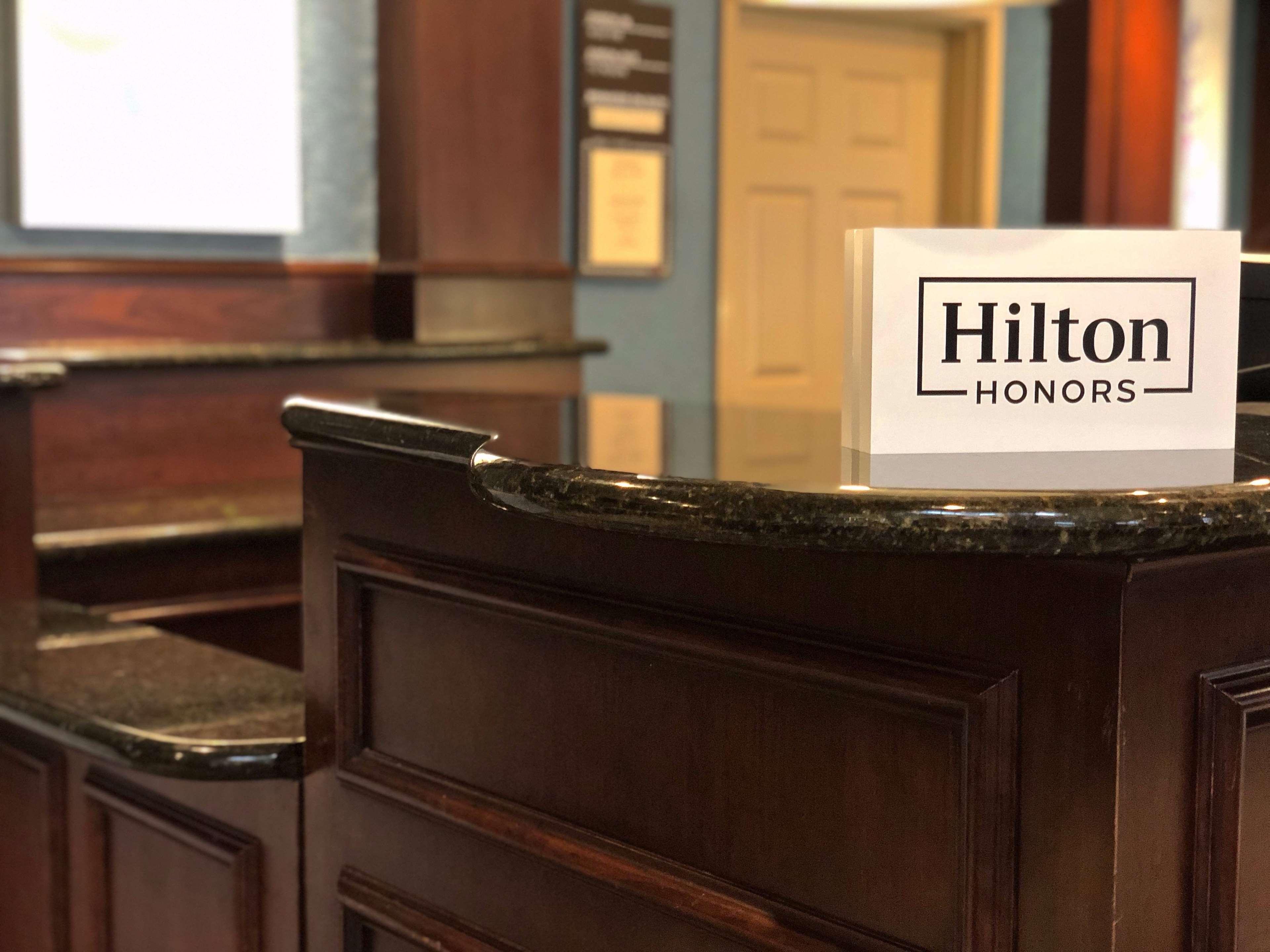 Hilton Garden Inn West Des Moines Exterior photo