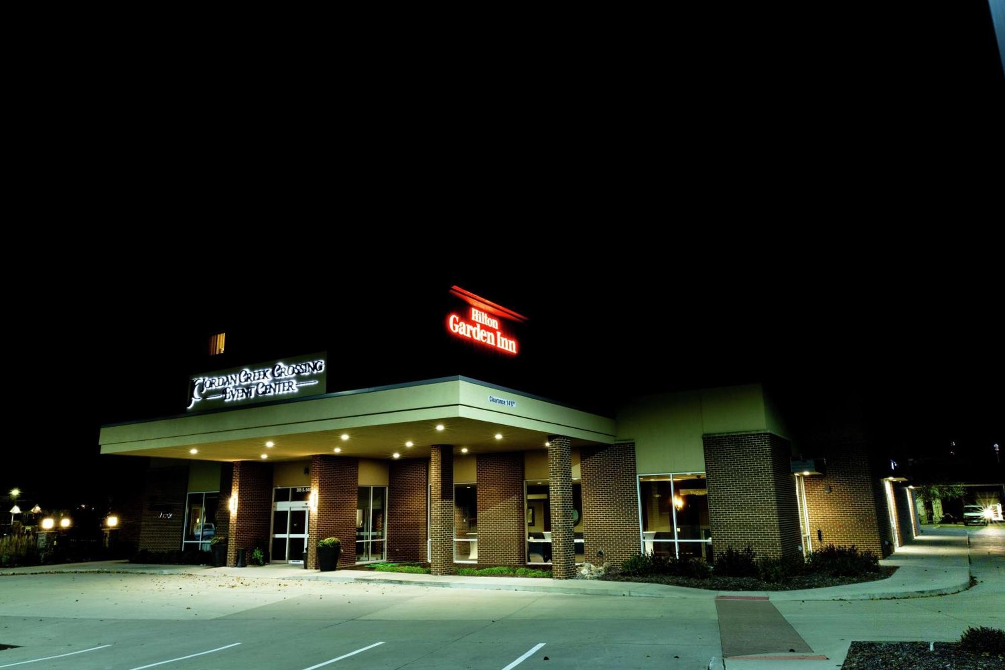 Hilton Garden Inn West Des Moines Exterior photo